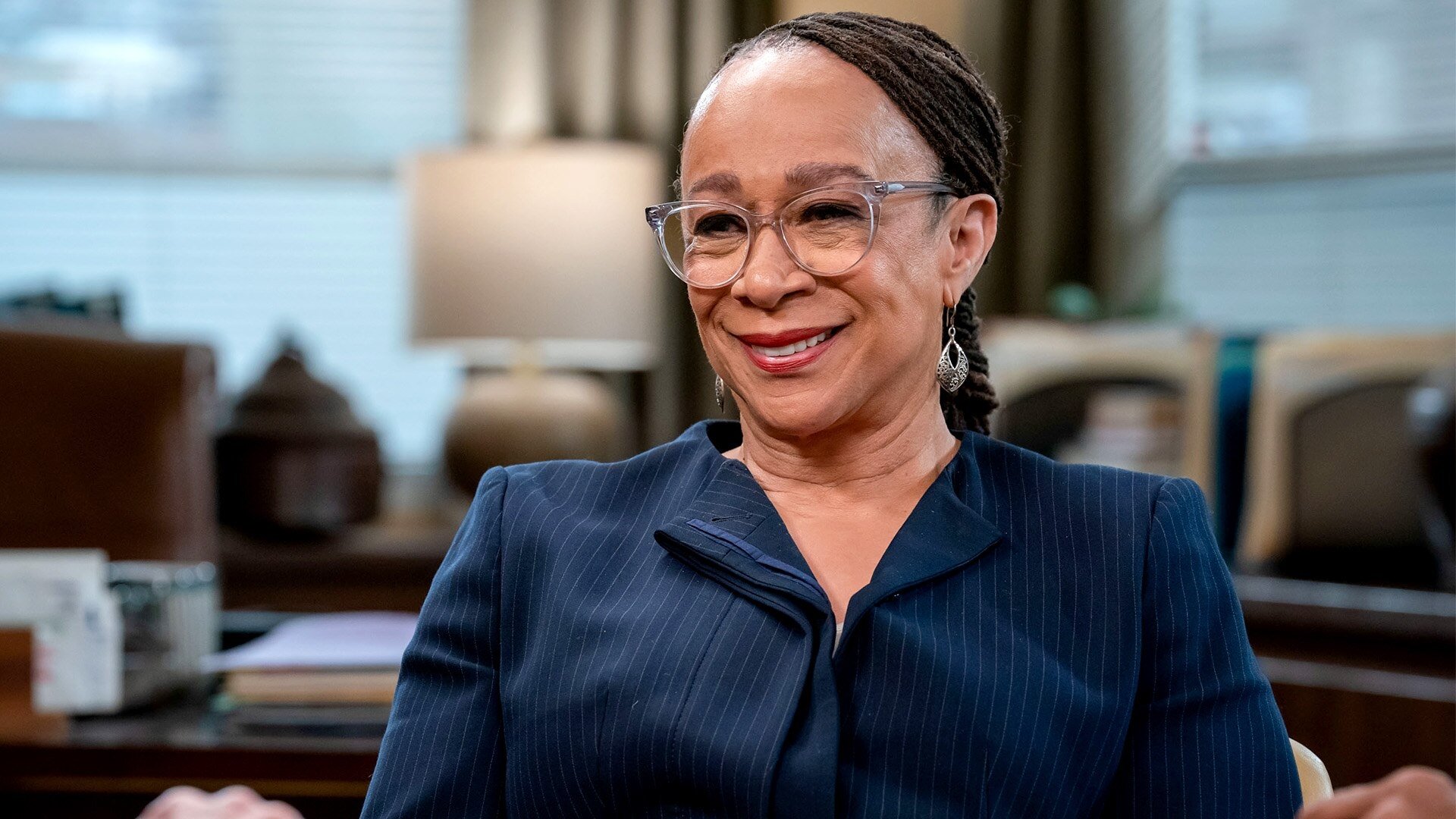 Mira de cerca y puede que oigas la verdad