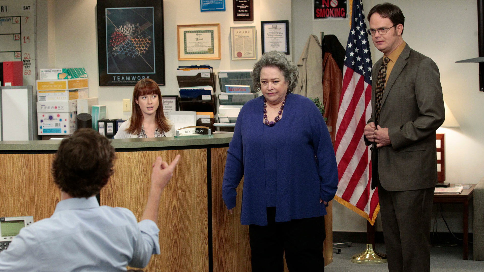 Dwight. K. Schrute interino