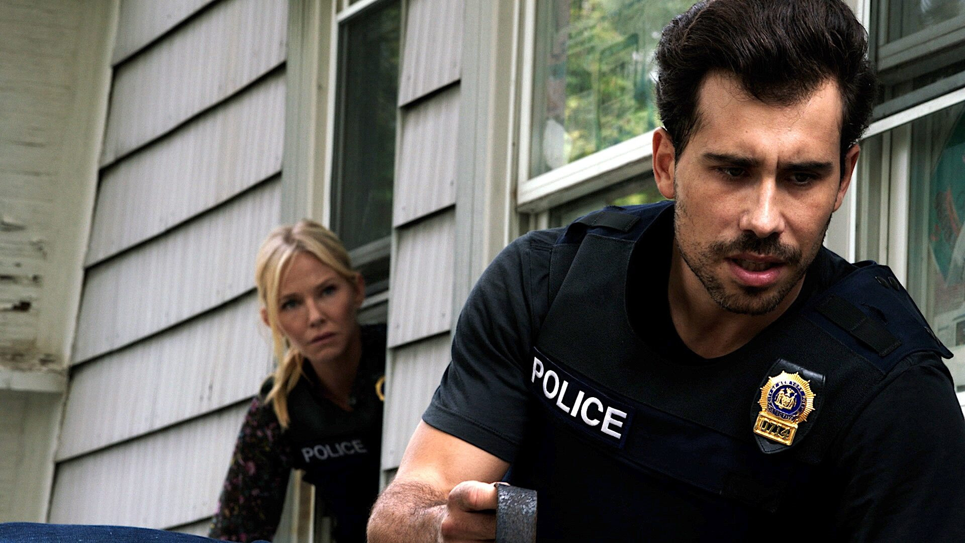 Nunca les des la espalda