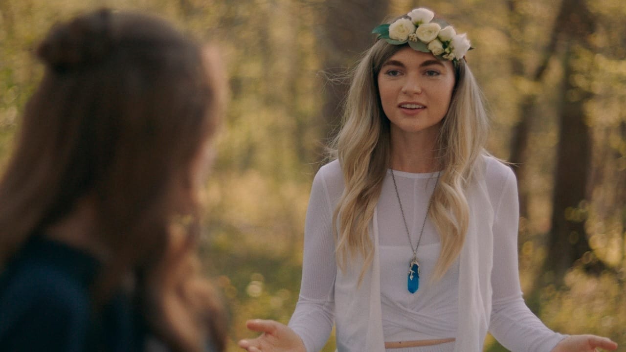 Siente un poco de culto