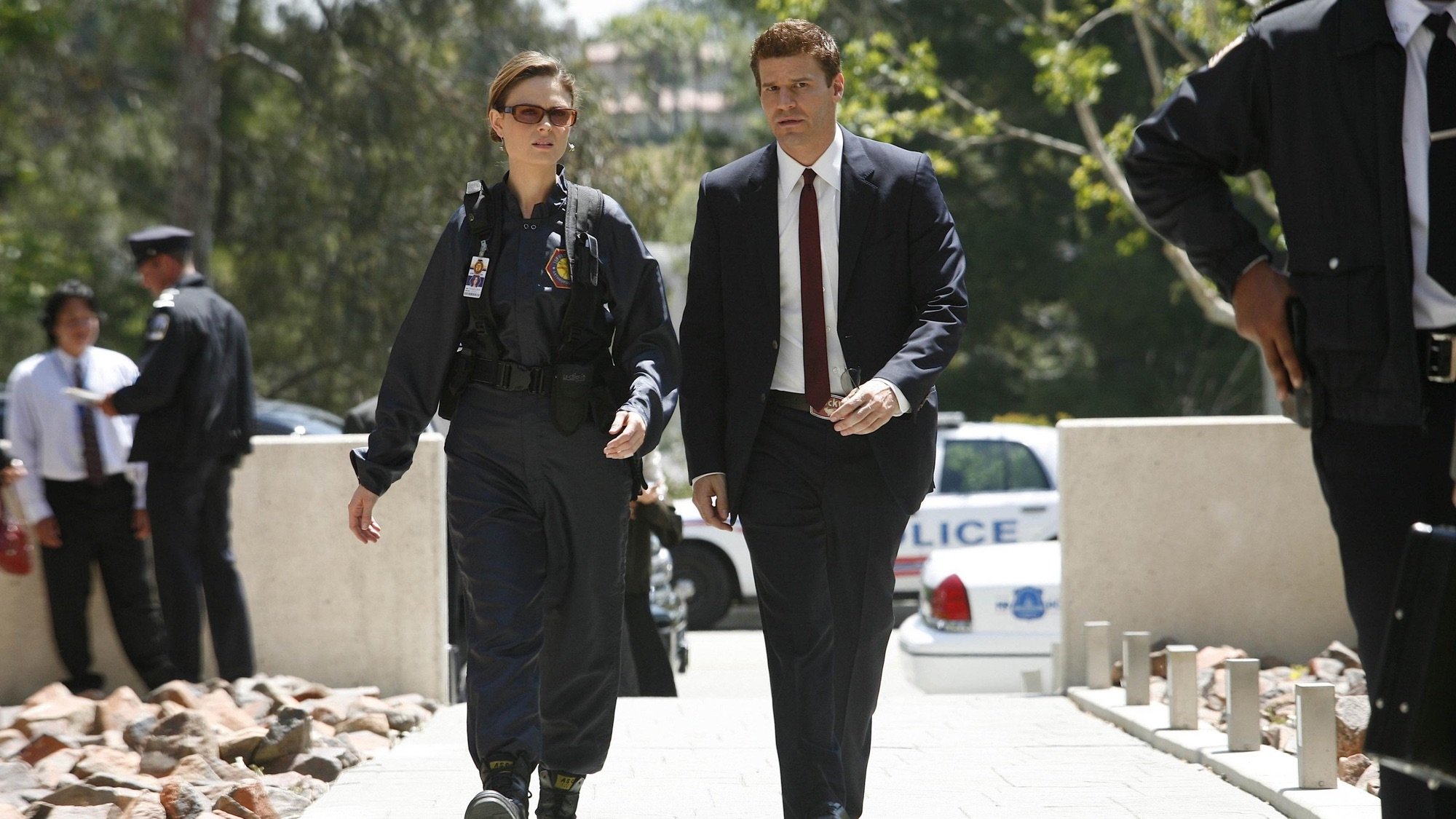 La jefa en el hueco del ascensor