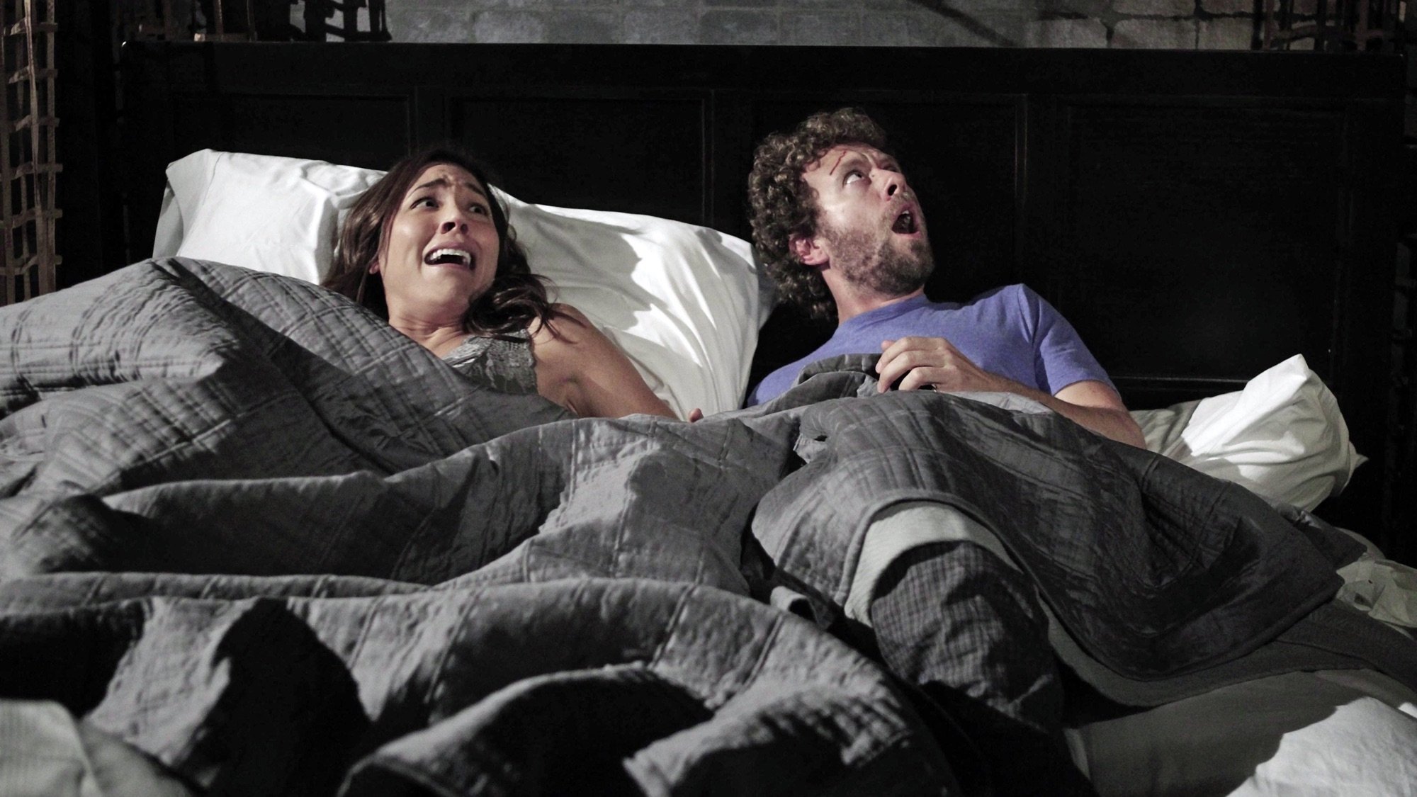 El cadáver en el dosel